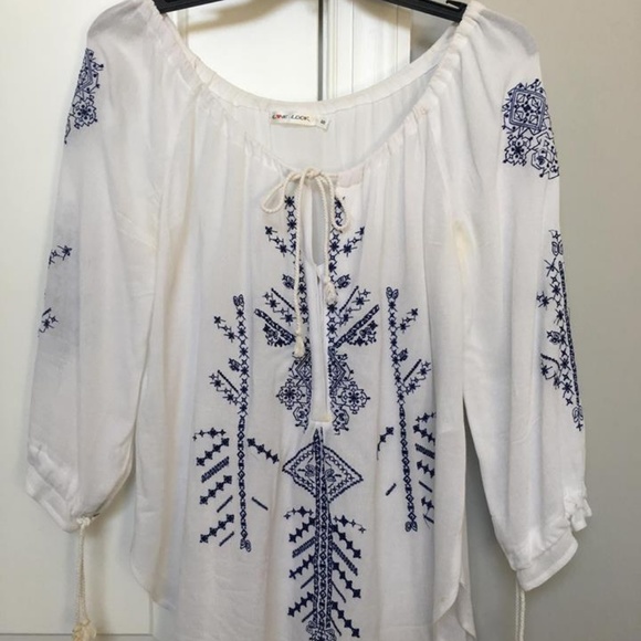 White Shirt - Picture 1 of 3